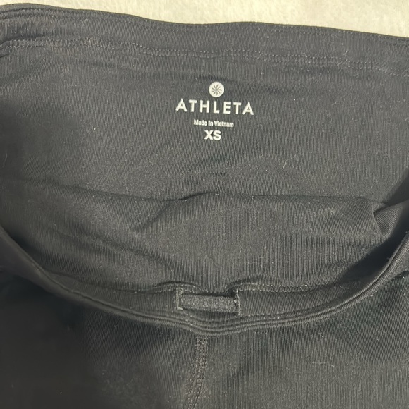 Athleta Relay black Capri cropped leggings - Picture 7 of 11